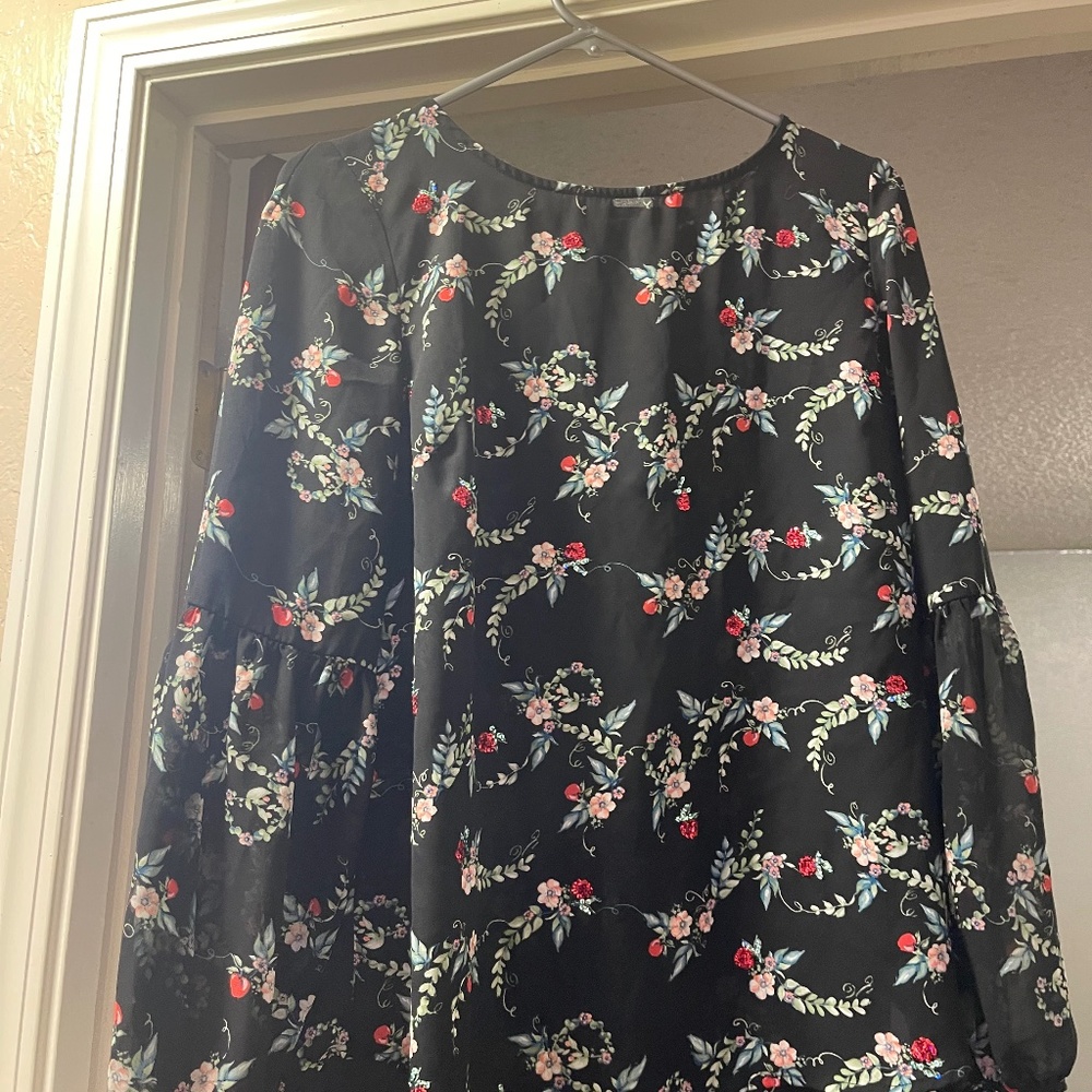 Lauren Conrad Disney blouse top apples